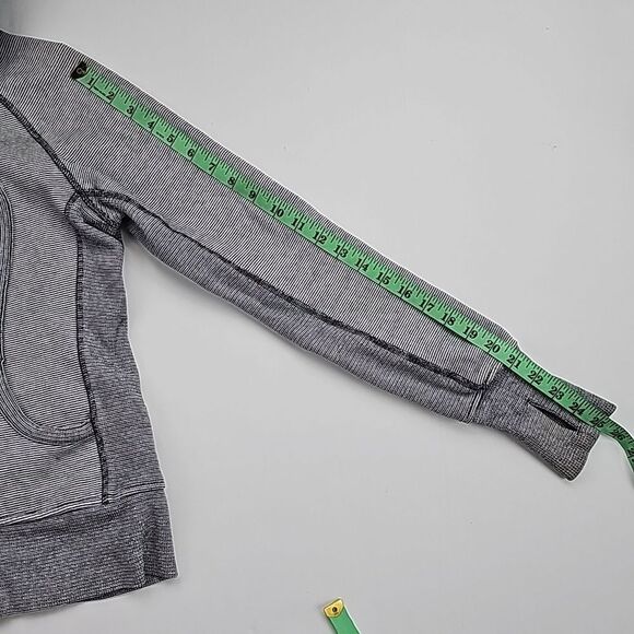 Lululemon Athletica White Black Microstripe Thumbhole Zip Scuba Hoodie Size 4 - Picture 10 of 10